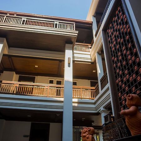Huernnana Boutique Hotel Phre Kültér fotó