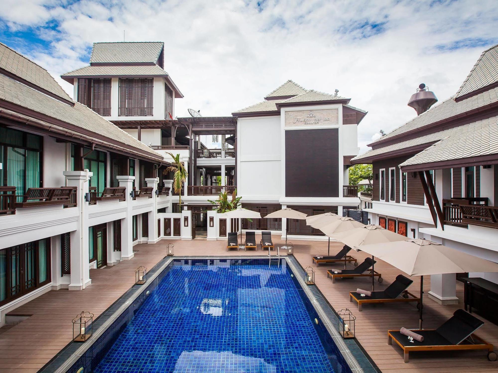 Huernnana Boutique Hotel Phre Kültér fotó